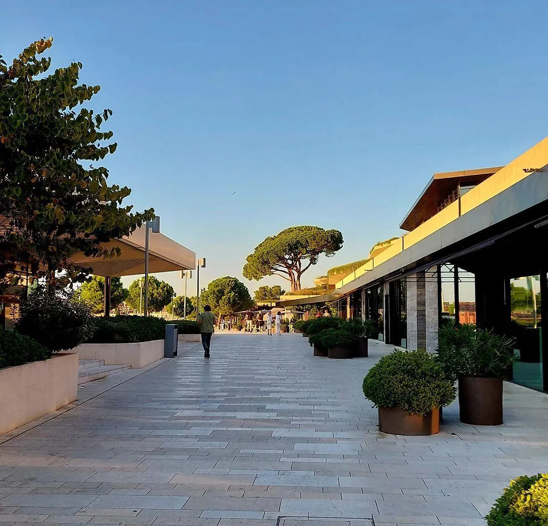 Beschauliches Studio-Apartment Mit Mediterranem Garten - 10 Minuten Zum Strand Rovinj 0*,  Croatia